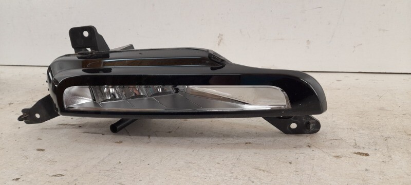 LR072645 SİS LAMBASI SAĞ R.R.EVOQUE DYNAMIC